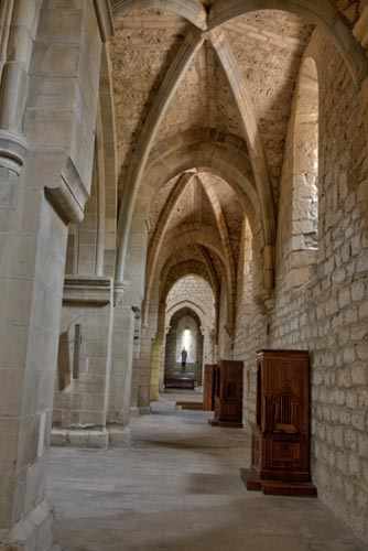Nave del evangelio de la iglesia de Irantzu